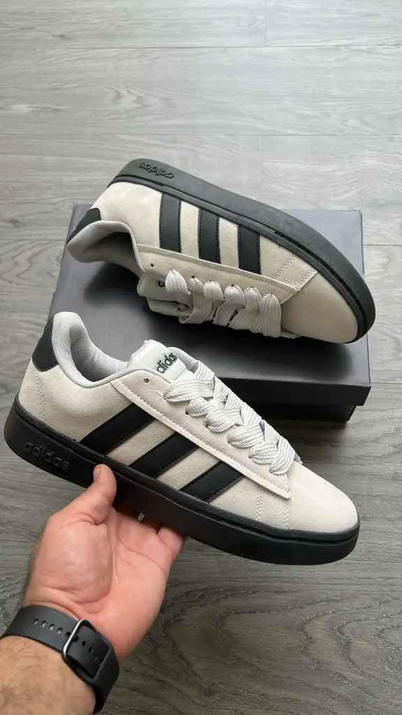 Adidas Grand Court Alpha (96)